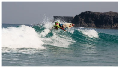 surf in fuerteventura kids